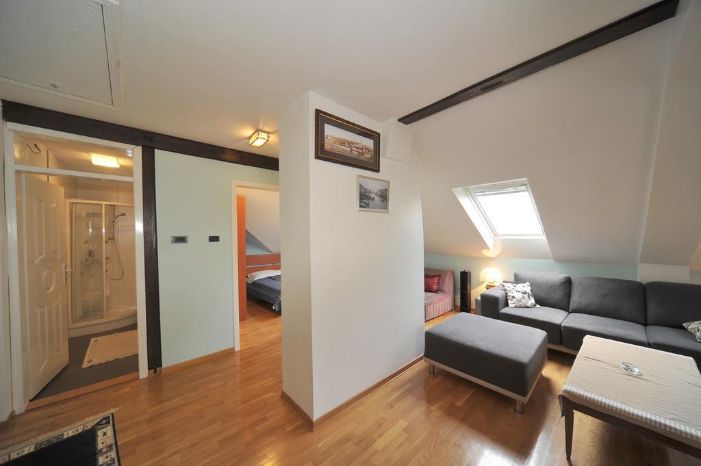 Apartment Resavska Belgrad Oda fotoğraf
