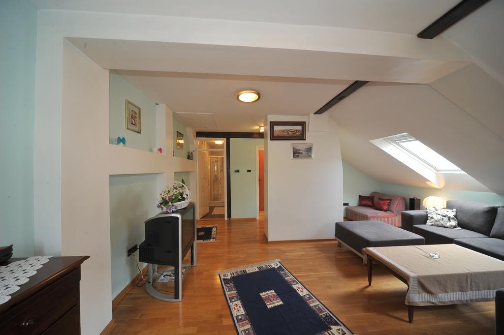 Apartment Resavska Belgrad Oda fotoğraf